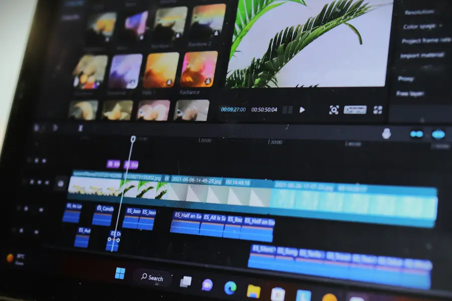 AI Video Editors: The Advantages and Disadvantages Softlist.io